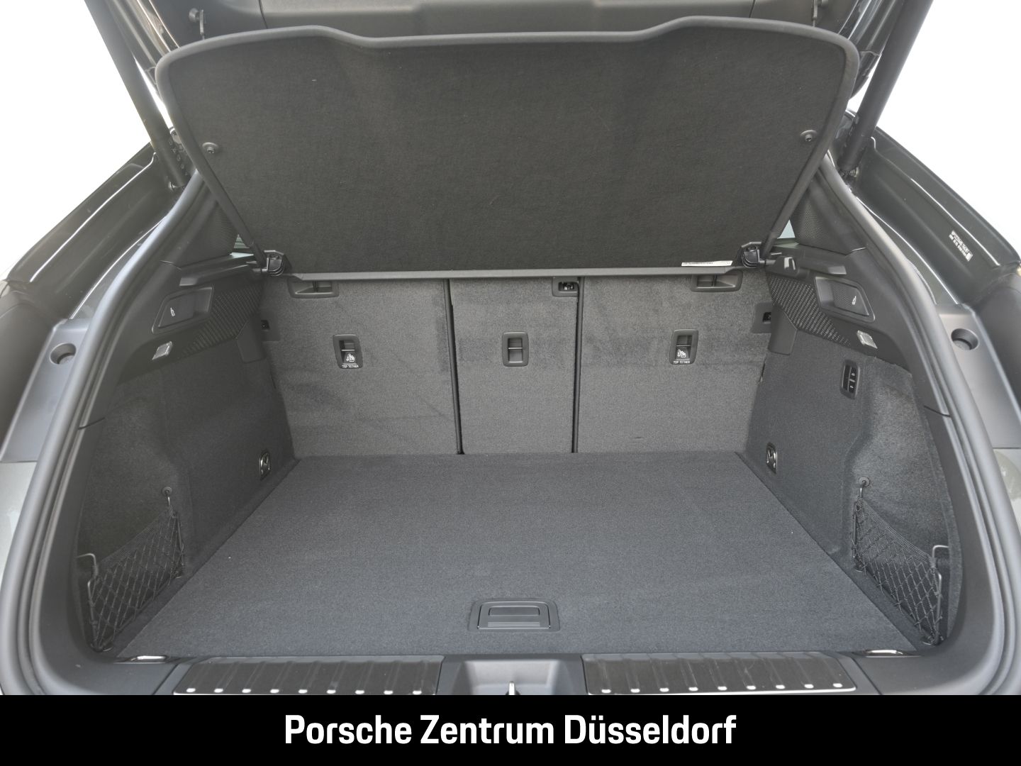 Porsche Macan 4S BOSE Panoramadach LED-Matrix InnoDrive
