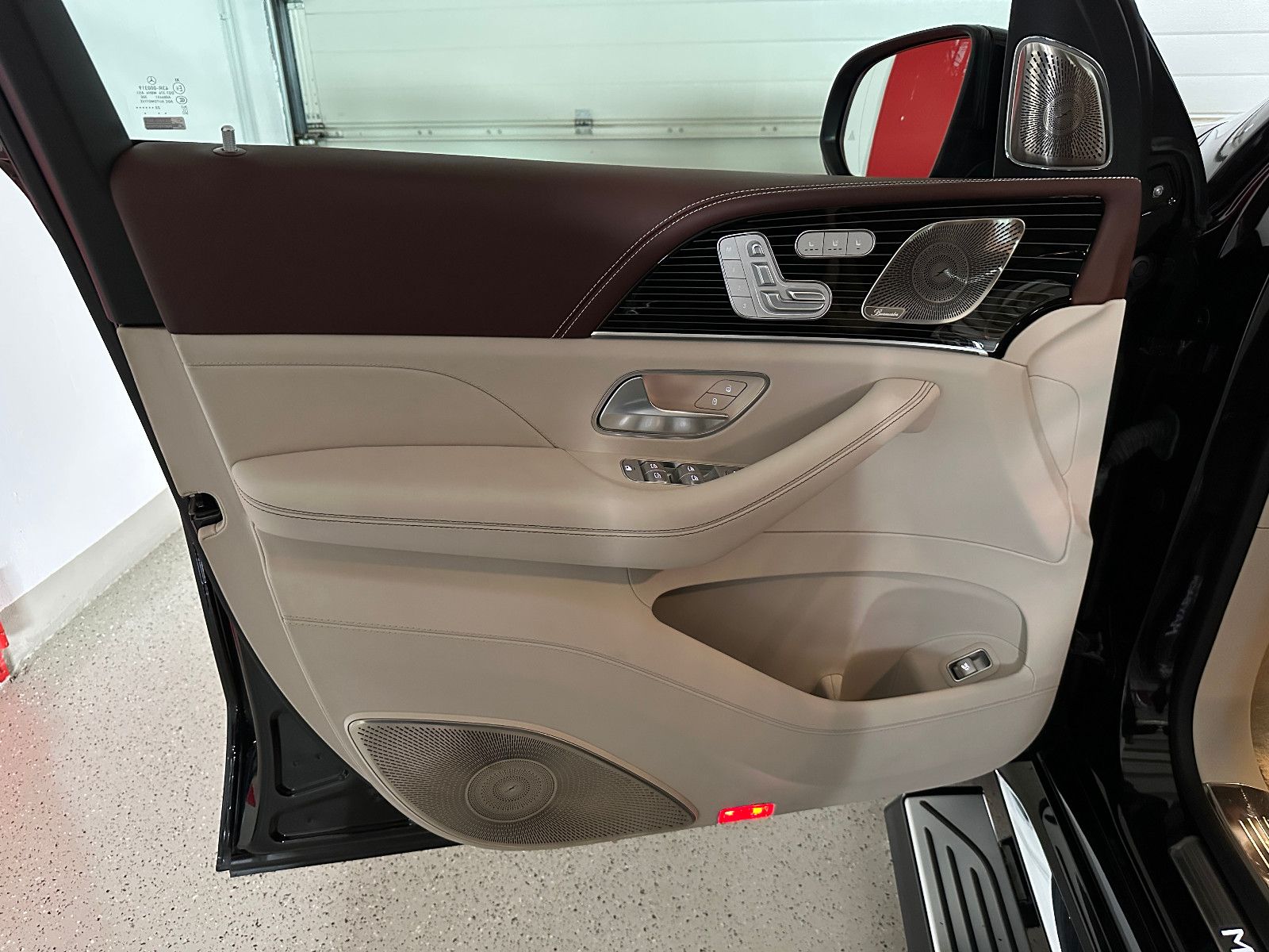 Mercedes-Benz GLS 600 Maybach - Samsaru's Car Outlet
