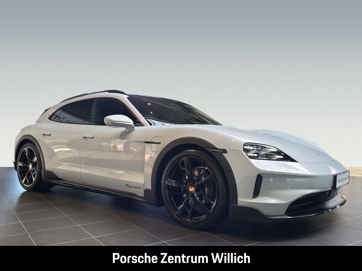 Porsche Taycan 4 Cross Turismo InnoDrive Surround-View