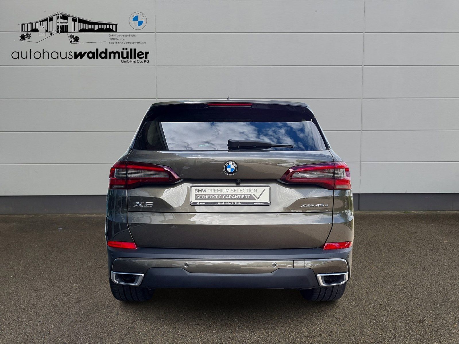 BMW X5 xDrive45e