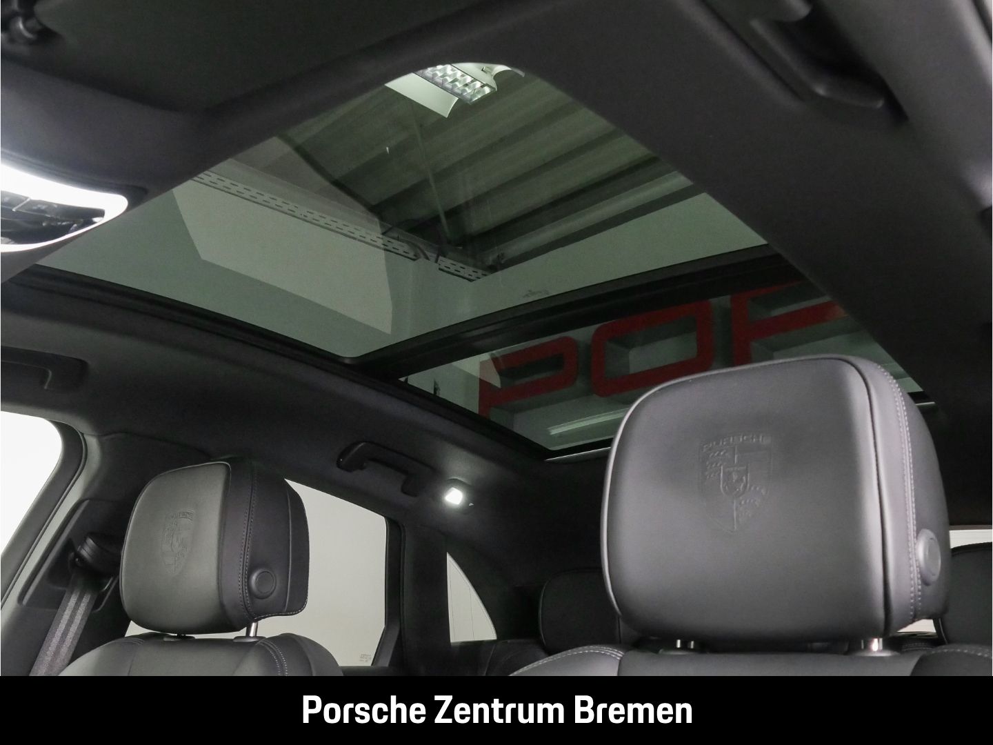 Porsche Macan T - Samsaru's Car Outlet