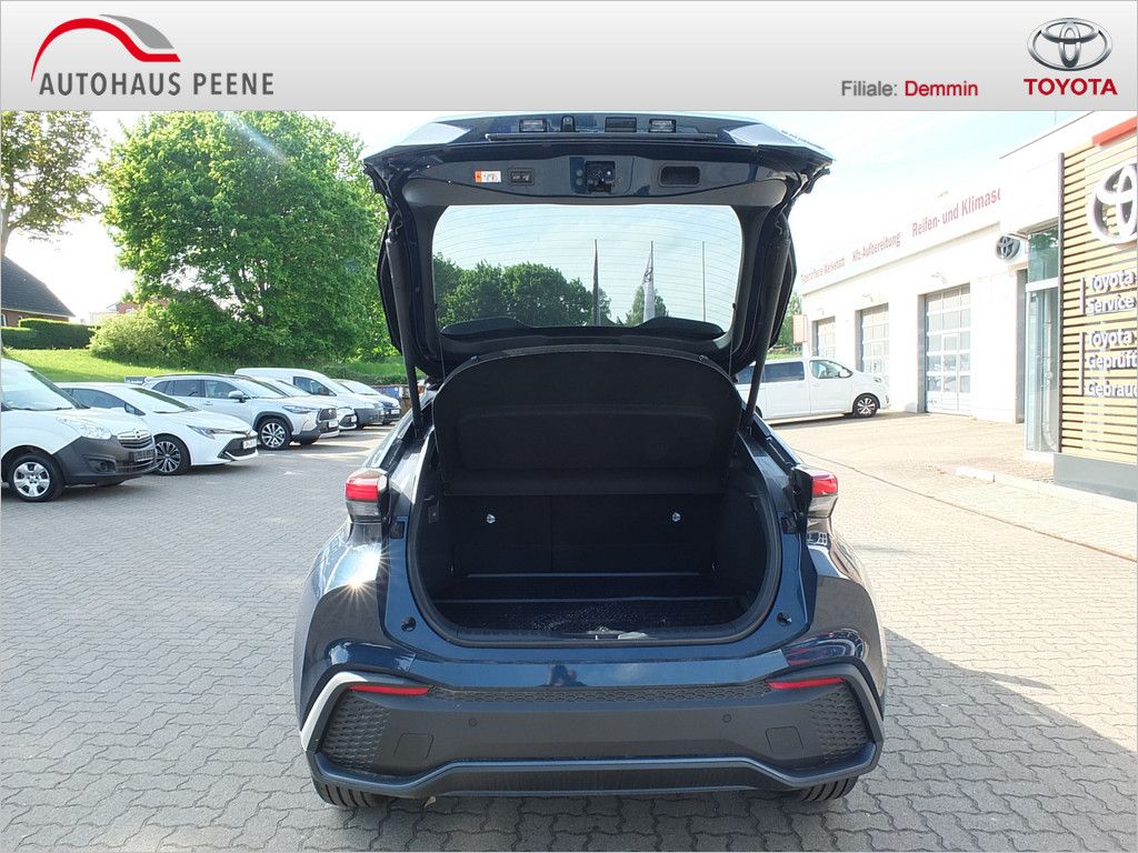 Toyota C-HR 2.0 Plug-In Hybrid FWD Team Deutschland