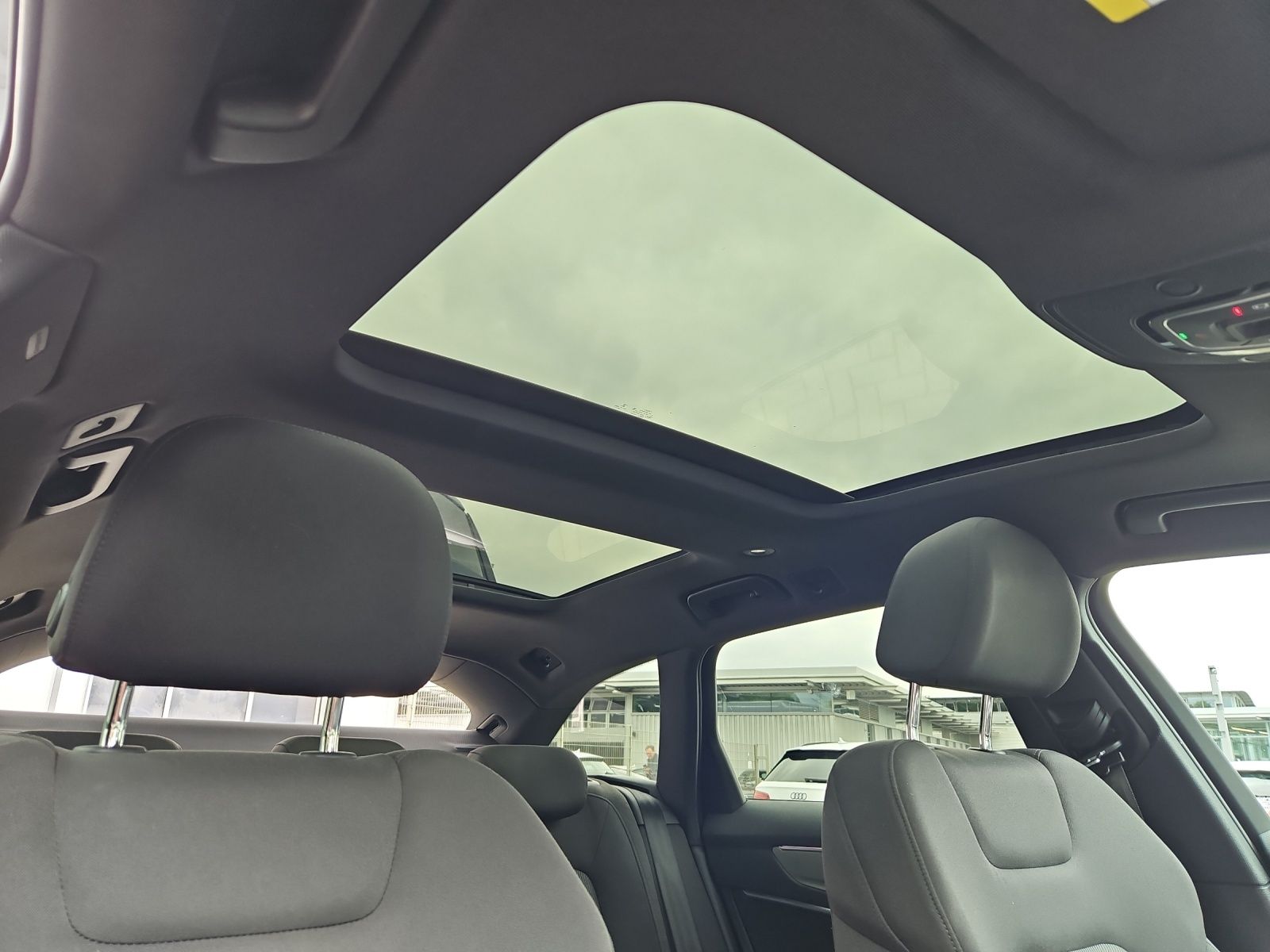 Audi A6 Avant 45 TFSI S tronic quattro - Samsaru's Car Outlet