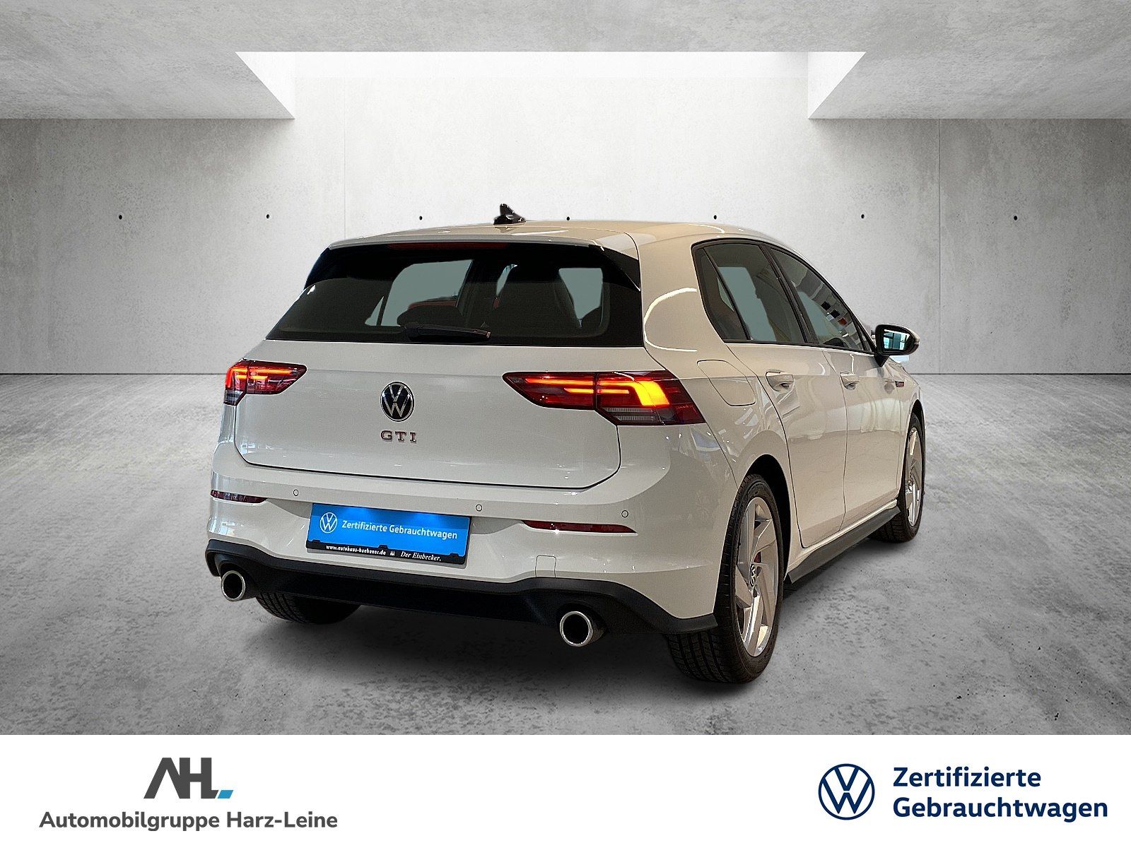 Volkswagen Golf GTI VIII 2.0 TSI DSG - Samsaru's Car Outlet