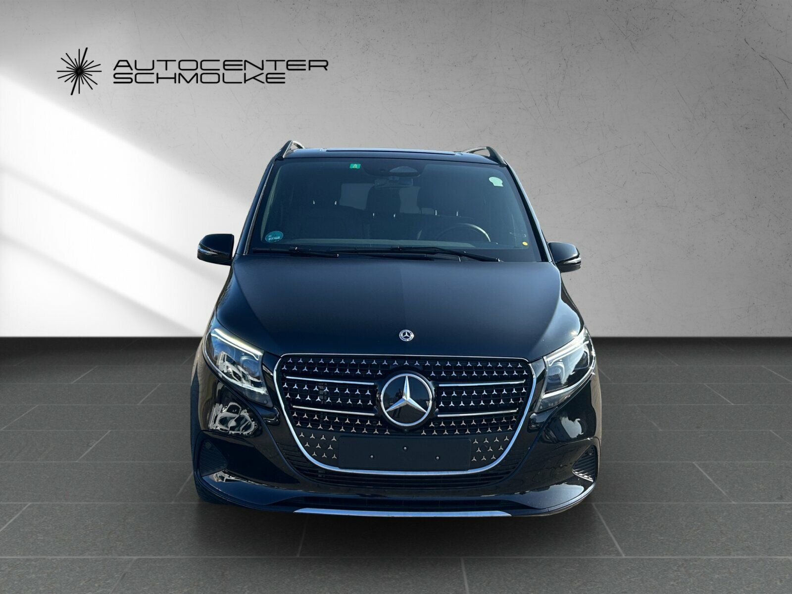 Mercedes-Benz V 300 d AVANTGARDE - Samsaru's Car Outlet