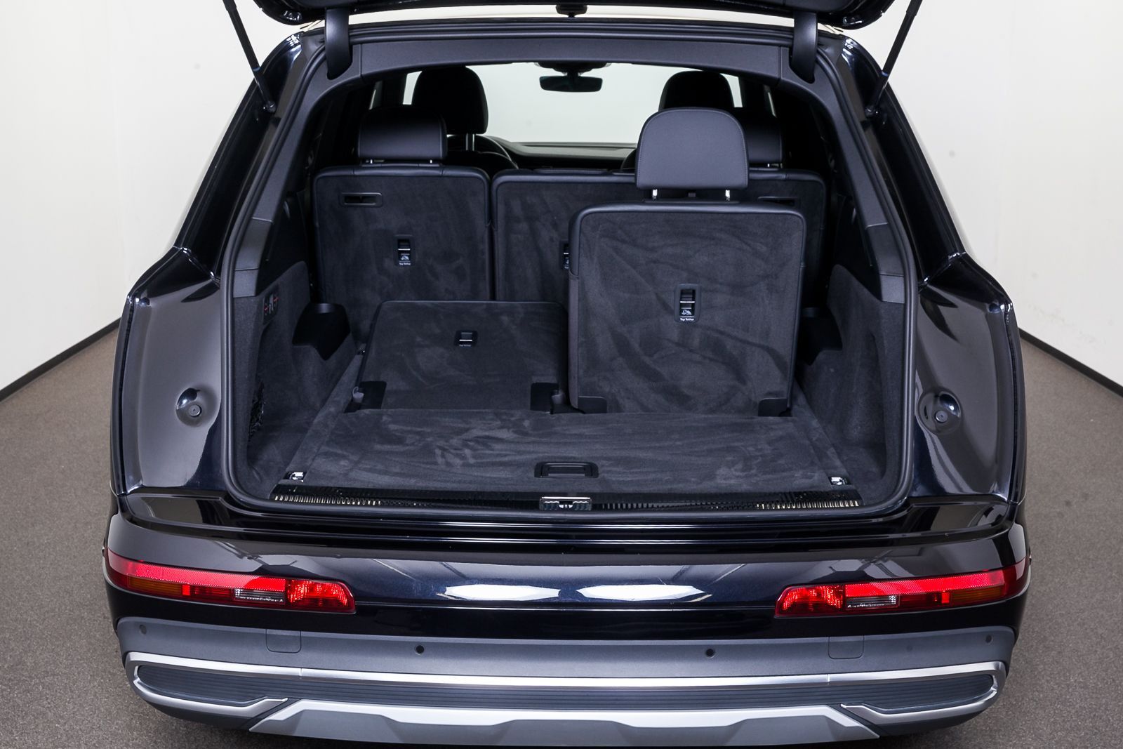 Audi Q7 45 TDI qu.tiptr. AHK 7.SITZER 360°K MATRIX