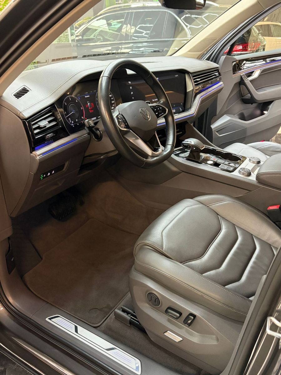 Volkswagen Touareg Atmosphere 4Motion virtual Memory AHK