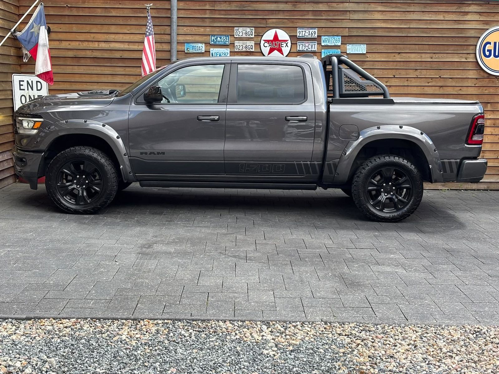 Dodge RAM 1500 Laramie 5.7L AHK Memory 4x4 Alpine LPG