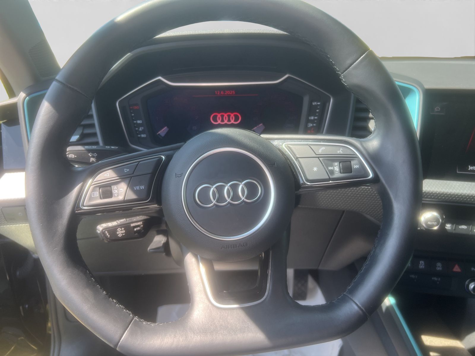 Audi A1 citycarver 35 1.5 TFSI - Samsaru's Car Outlet