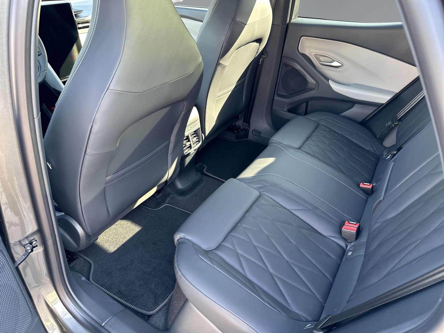 Ford Explorer Premium RWD Matrix-LED Pano Wärmepumpe