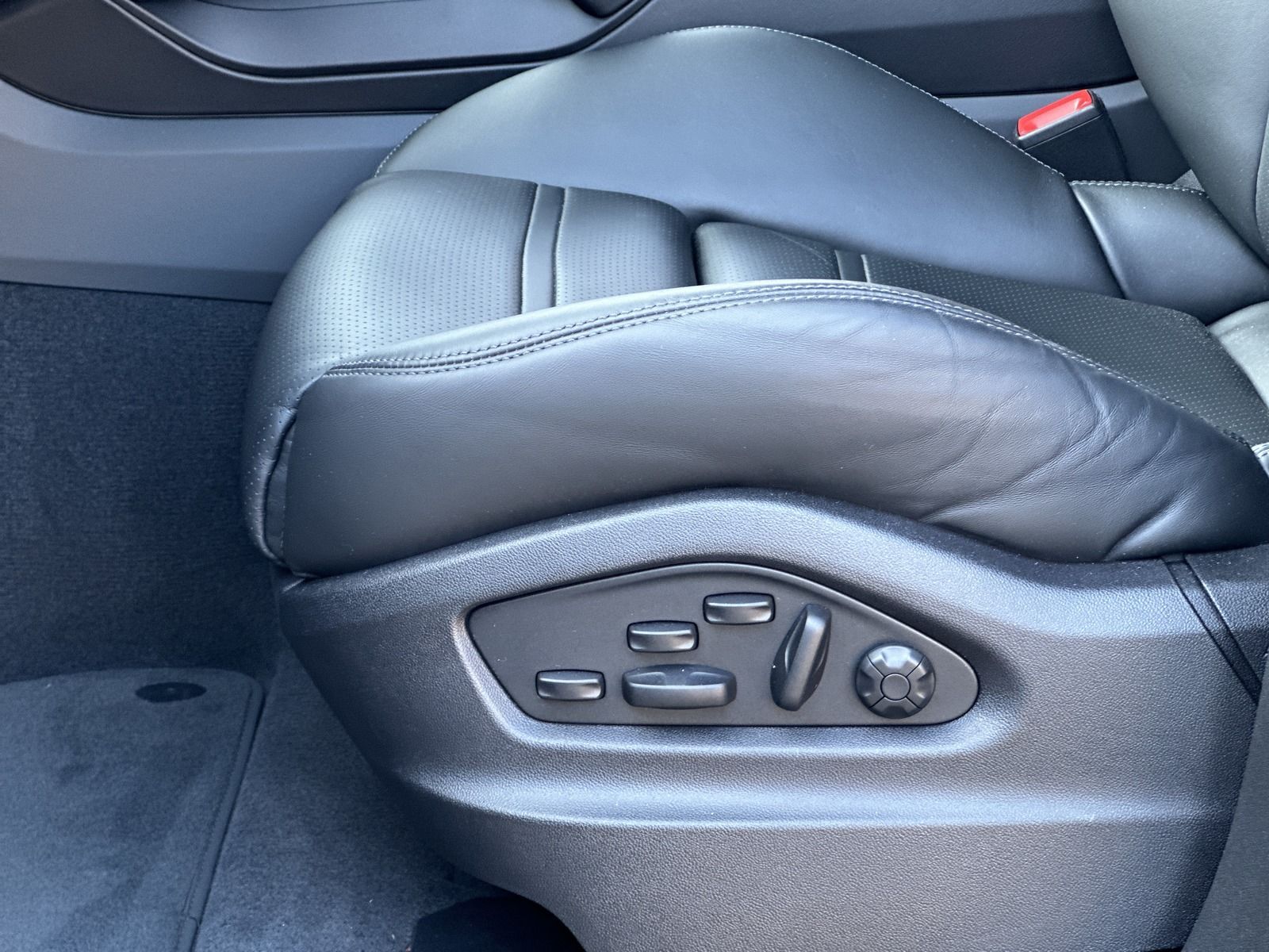 Porsche Cayenne E-Hybrid Platinium Edition H-LENKUNG*MAT