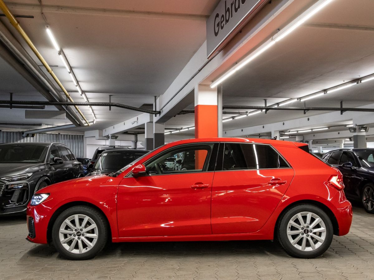 Audi A1 Sportback 25 TFSI S tronic - Samsaru's Car Outlet