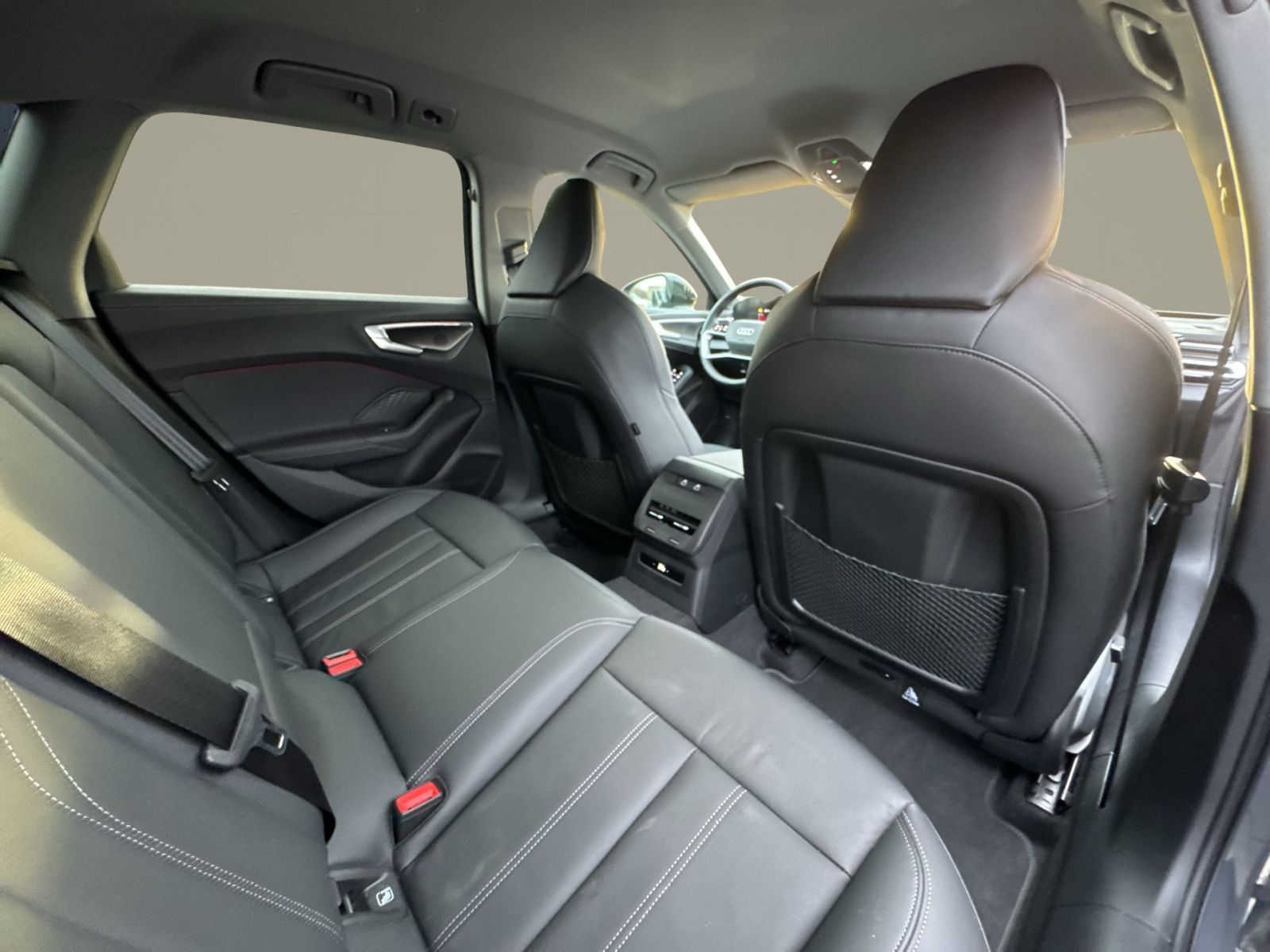 Audi A5 Avant TFSI S line AHK/B&O/StHz/20"/Nav/Assist