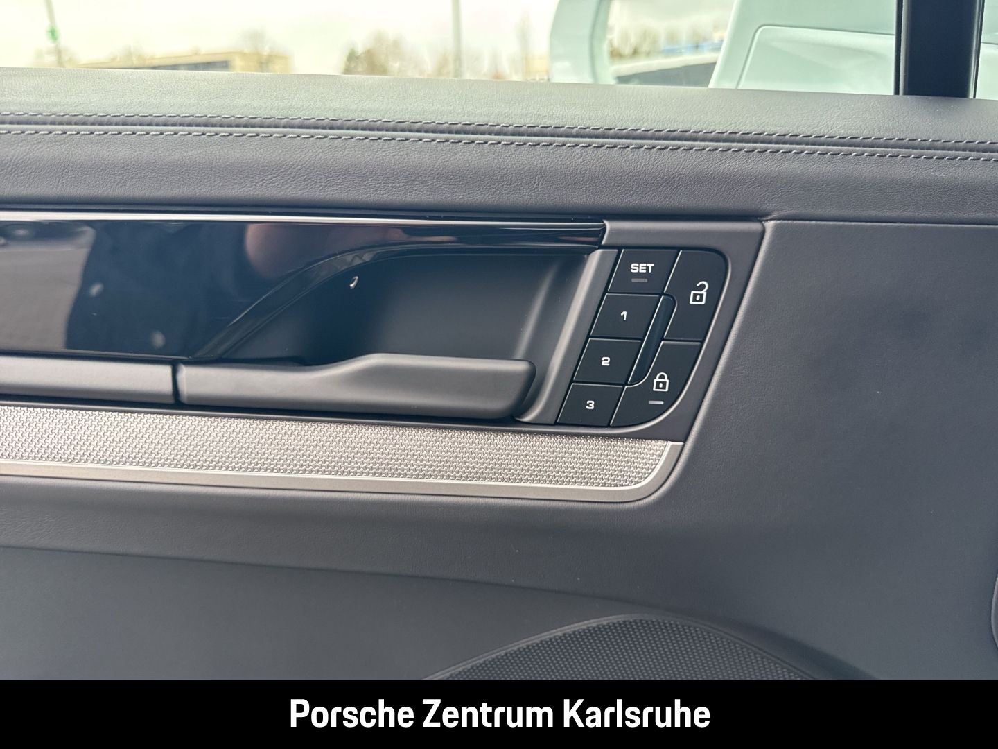 Porsche Cayenne E-Hybrid Panoramadach Surround-View LED