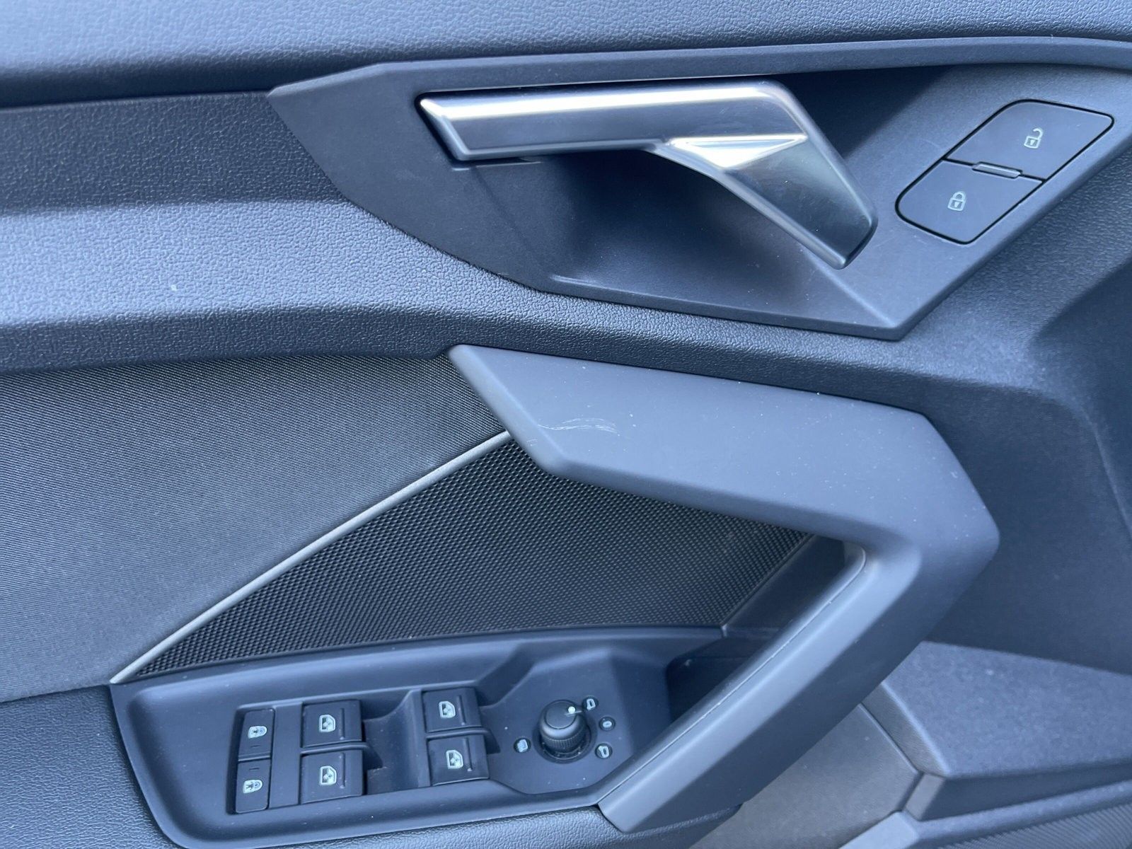 Audi A3 35 TDI advanced S tronic Navi+LED+SHZ+R-Kam+A