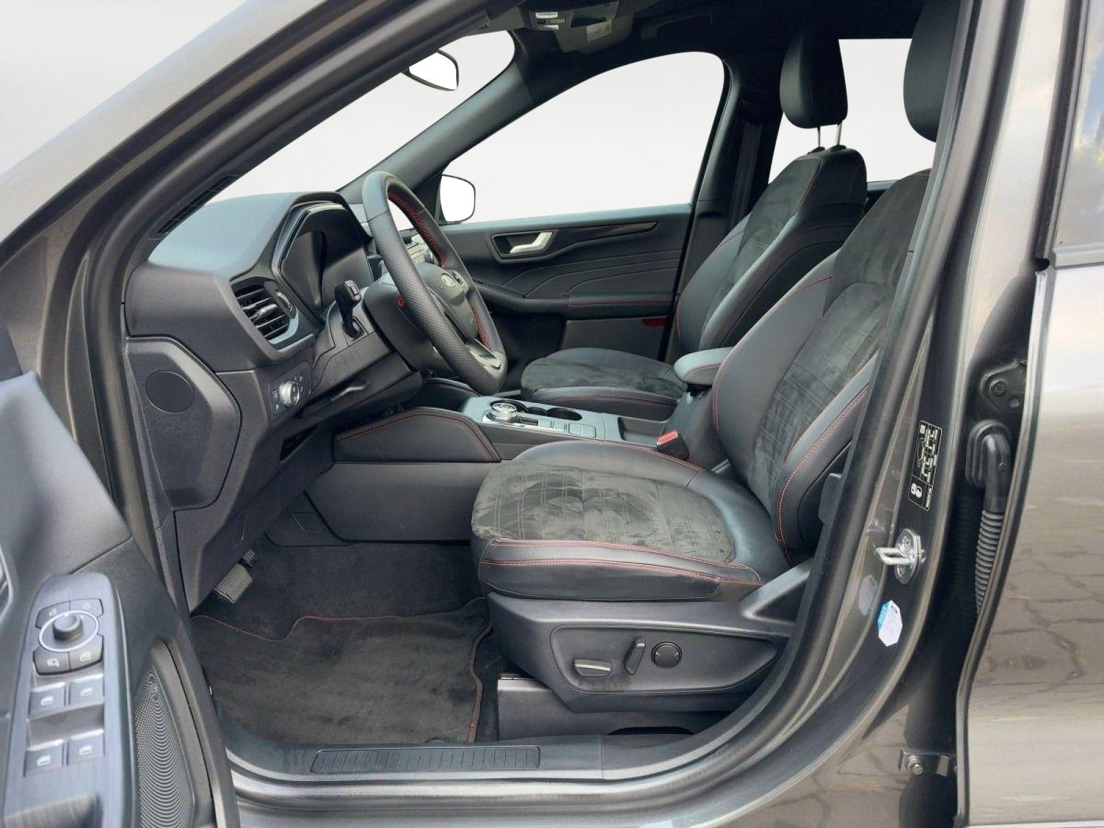 Ford KUGA ST-Line X - Samsaru's Car Outlet