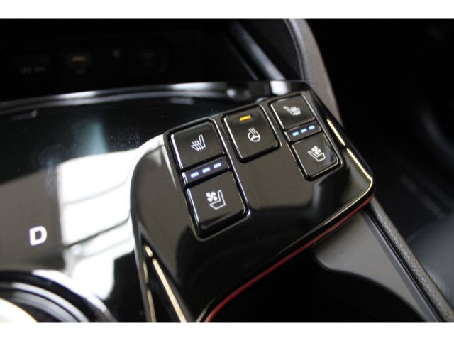 Kia Sportage AWD - Samsaru's Car Outlet