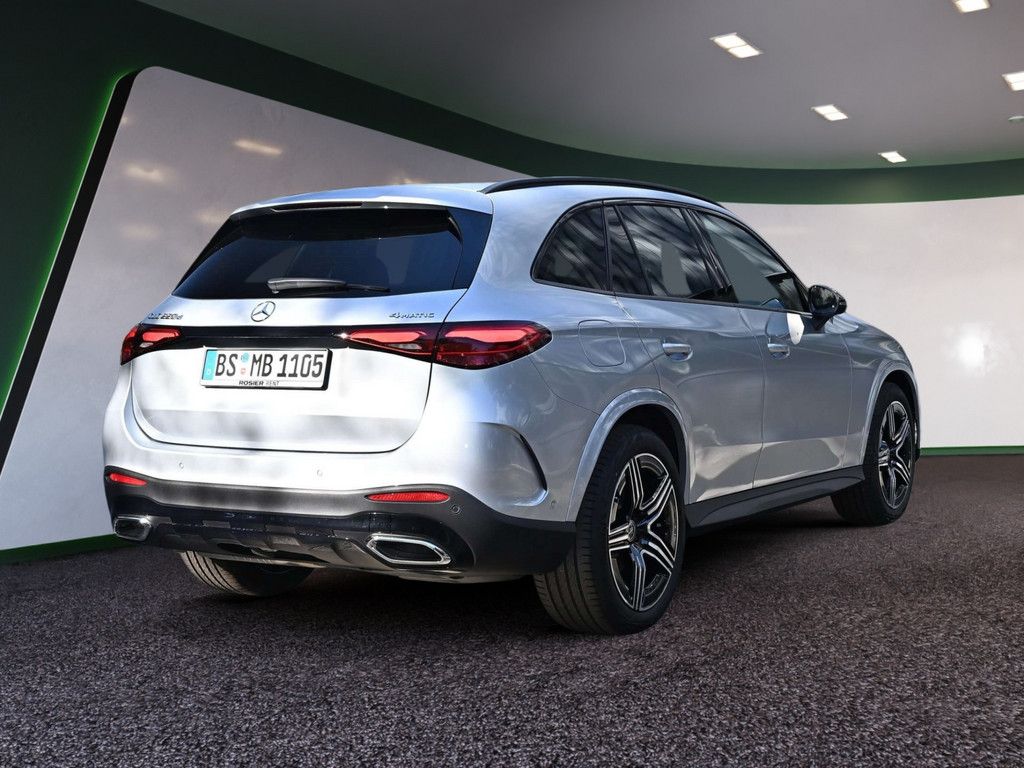 Mercedes-Benz GLC 220 d 4M AMG Line Night AHK Distr Pano Kamer
