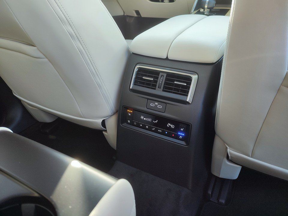 Mazda CX-80 3.3L e-SKYACTIV D AWD Takumi Plus Captain