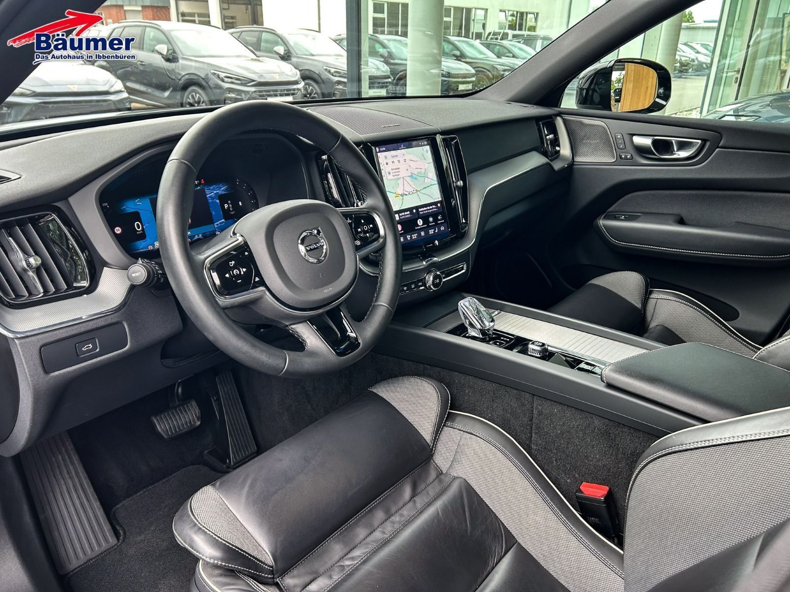 Volvo XC60 B4 Mild-Hybr. AWD Plus Dark Geartronic +AHK