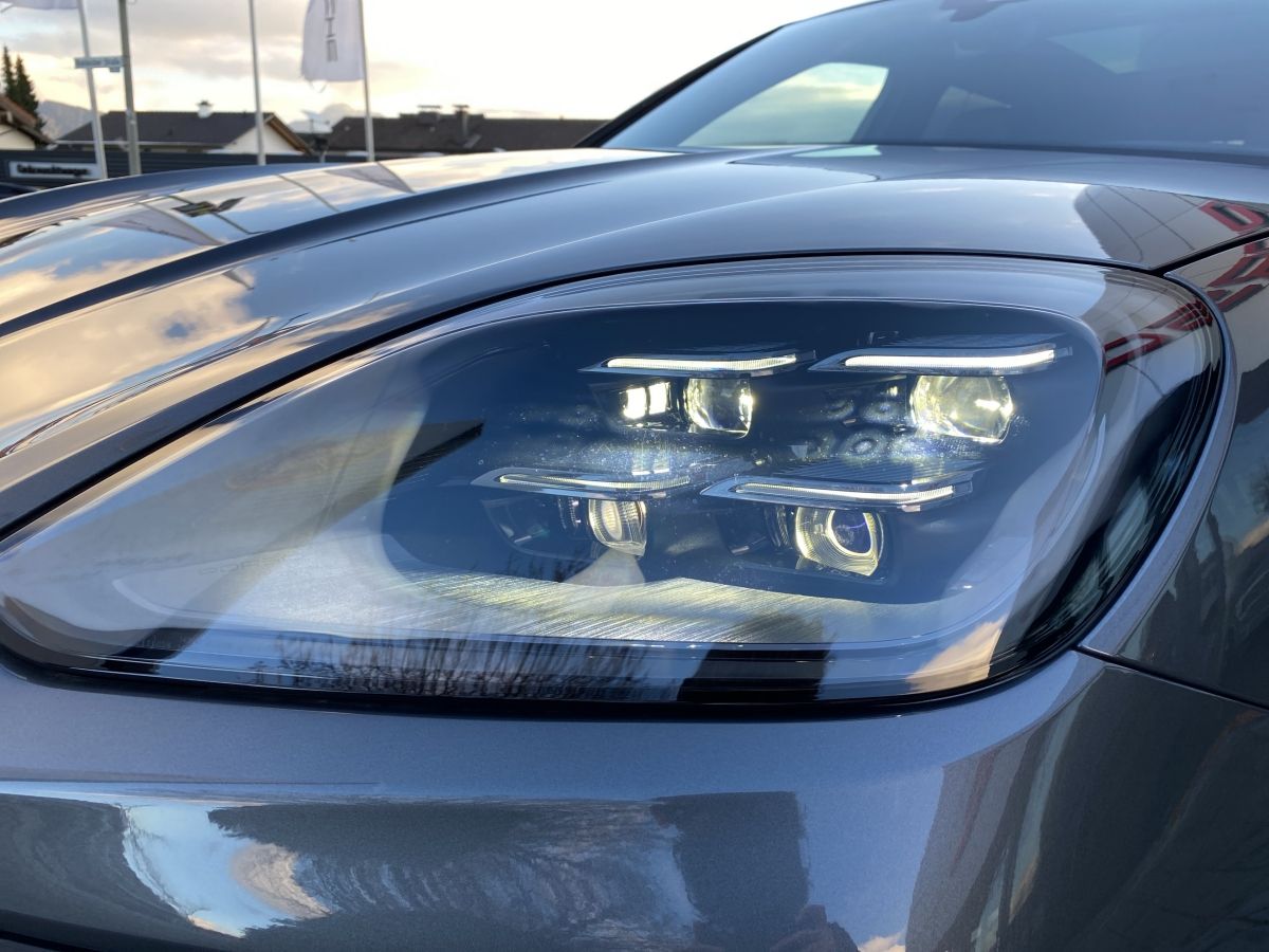 Porsche Cayenne E-Hybrid |Luftfederung |HD-Matrix-LED