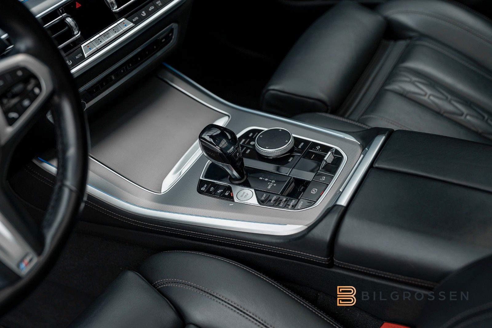 BMW X5 xDrive45e M Sport Pano H/K HUD Tow 360° ACC