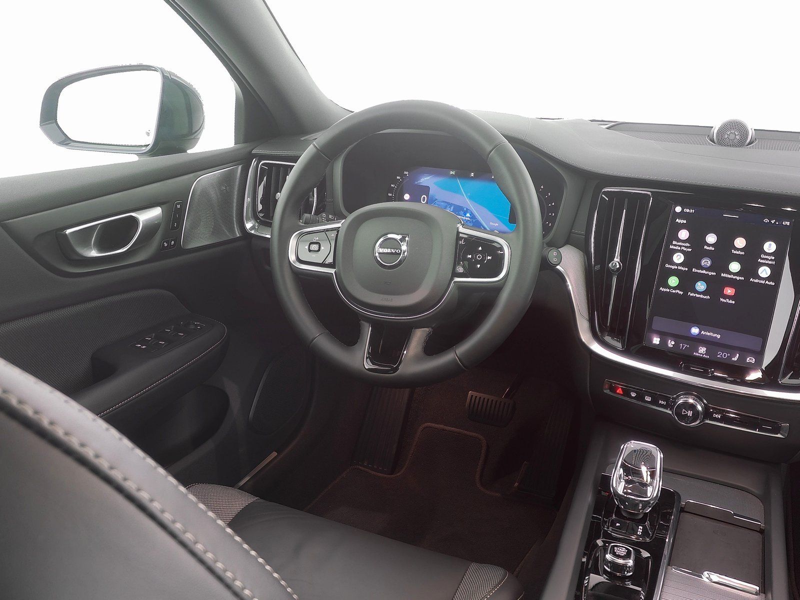 Volvo V60 CC B4 AWD Ultimate SONDERFINANZIERUNG 1,99%*