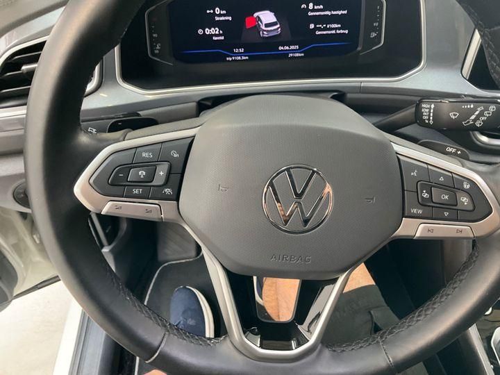 Volkswagen T-Roc 1.5 TSI STYLE - Samsaru's Car Outlet