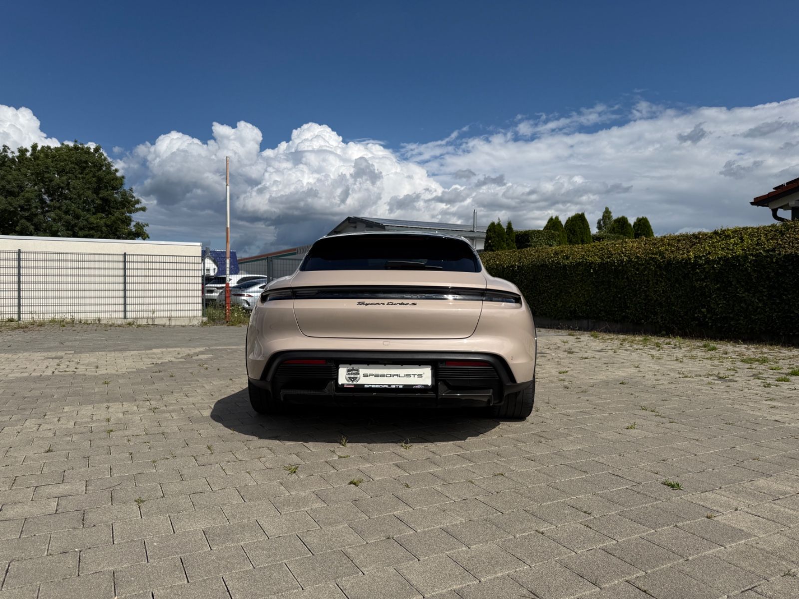 Porsche Taycan Cross Turismo Turbo S Exclusiv Manufaktur