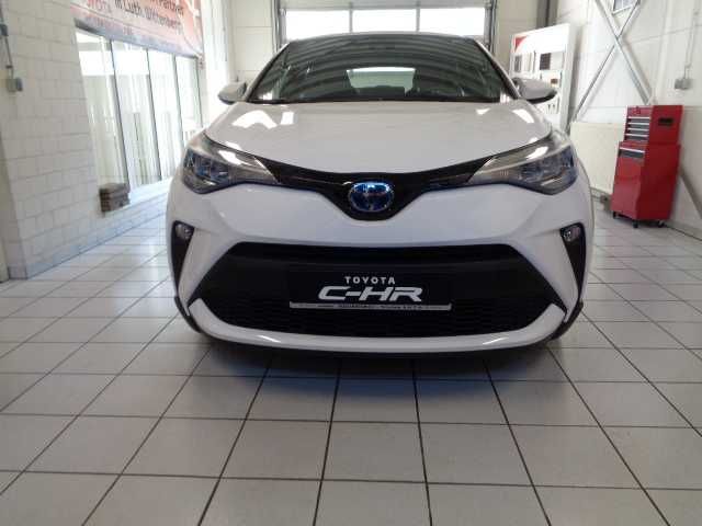 Toyota C-HR Hybrid Flow - Samsaru's Car Outlet