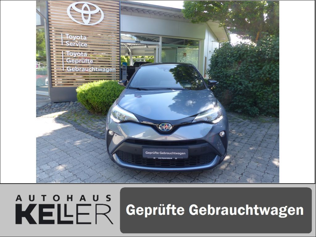 Toyota C-HR 2.0 Hybrid Team D - Samsaru's Car Outlet