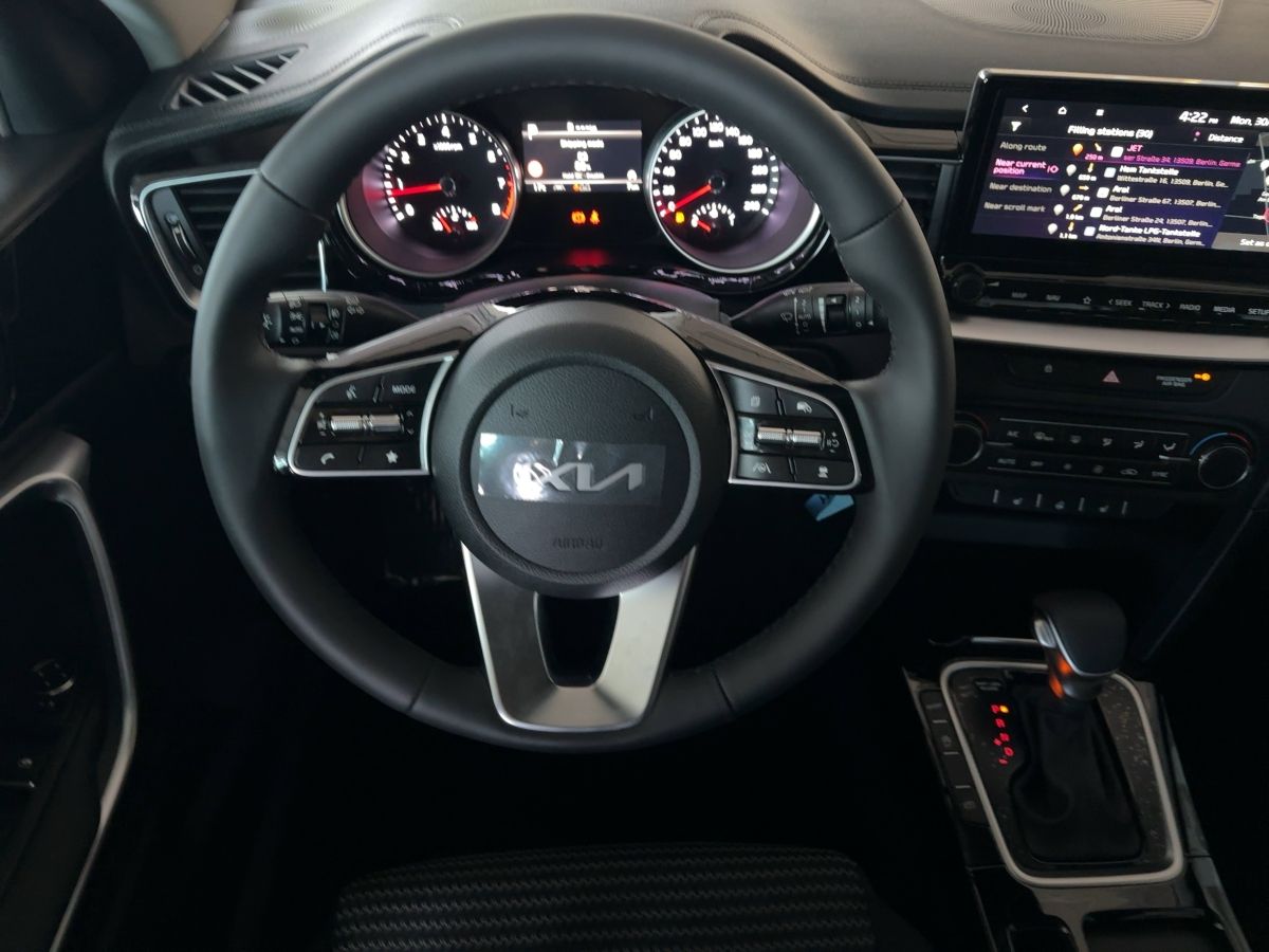 Kia cee'd 1.5T Vision - Samsaru's Car Outlet