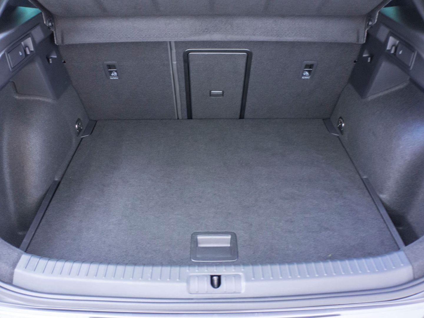 Cupra Formentor VZ 4Drive 2.0 TSI AHK ACC Automatik Ap