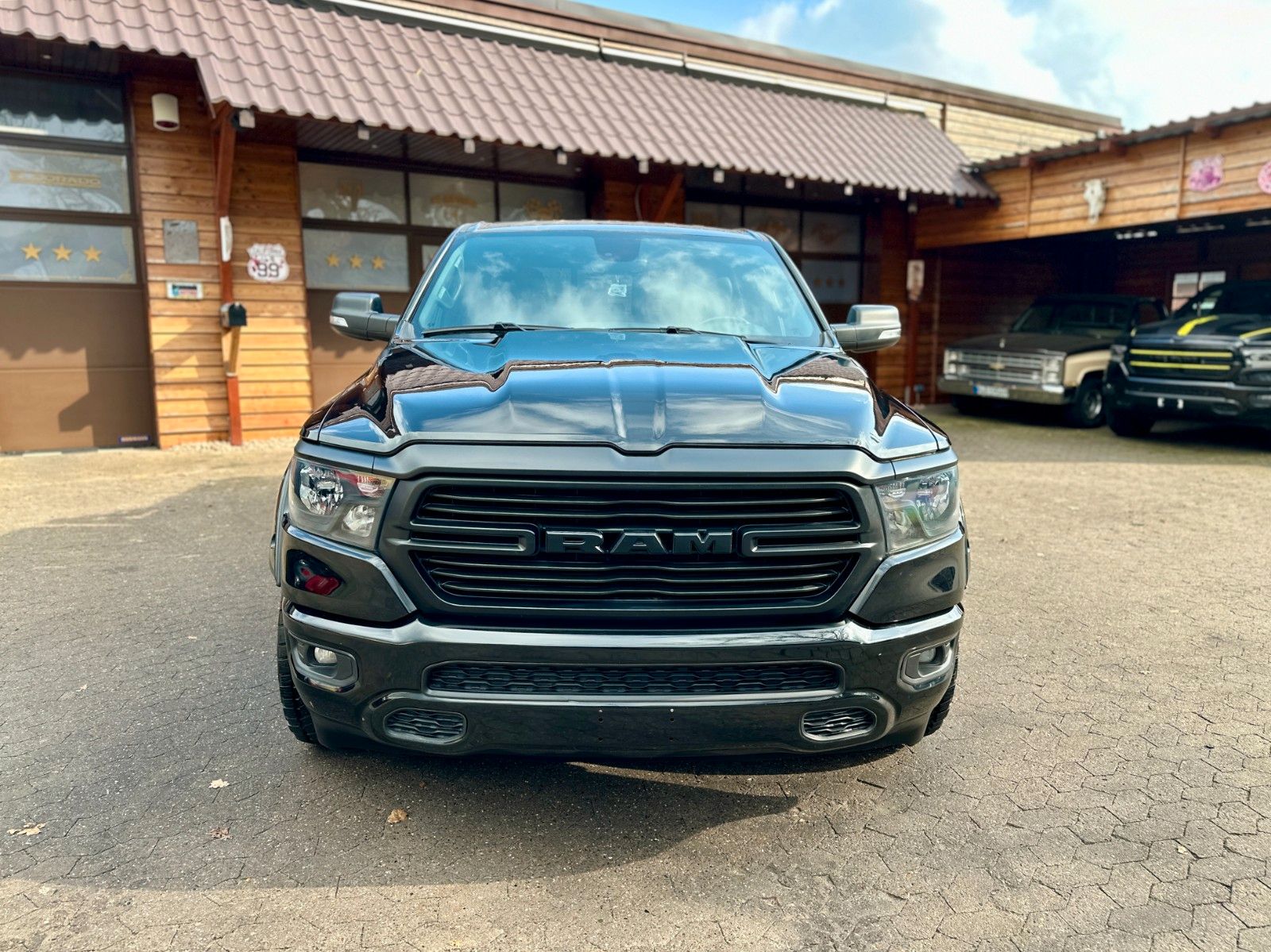 Dodge 1500 V8 5,7L*LPG*4X4*OFF-ROAD*AHK*BÜGEL*GARANTIE