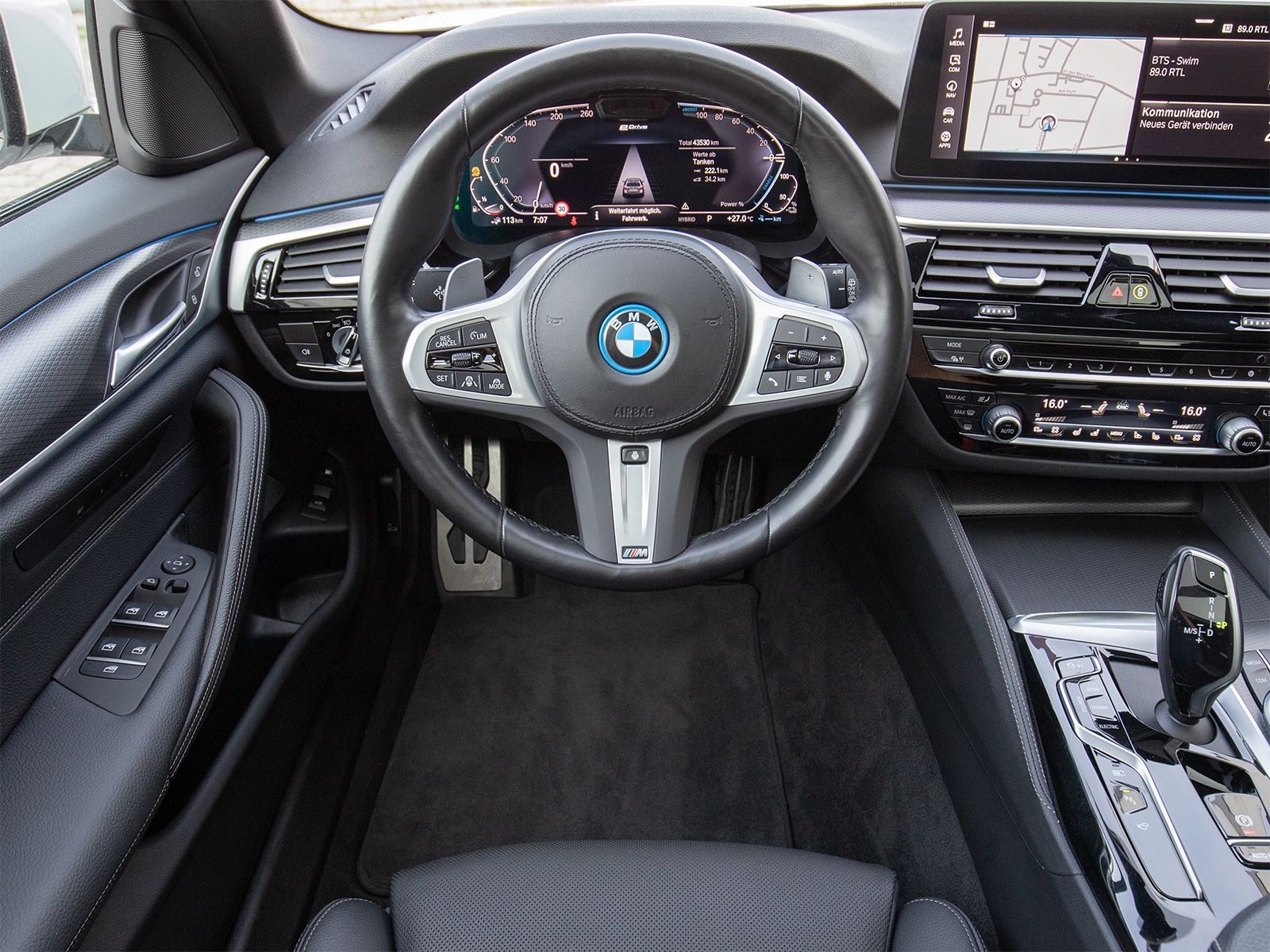 BMW 530e xD M-Sport 360°LenkHz.HuD Sitzlüft.PANO