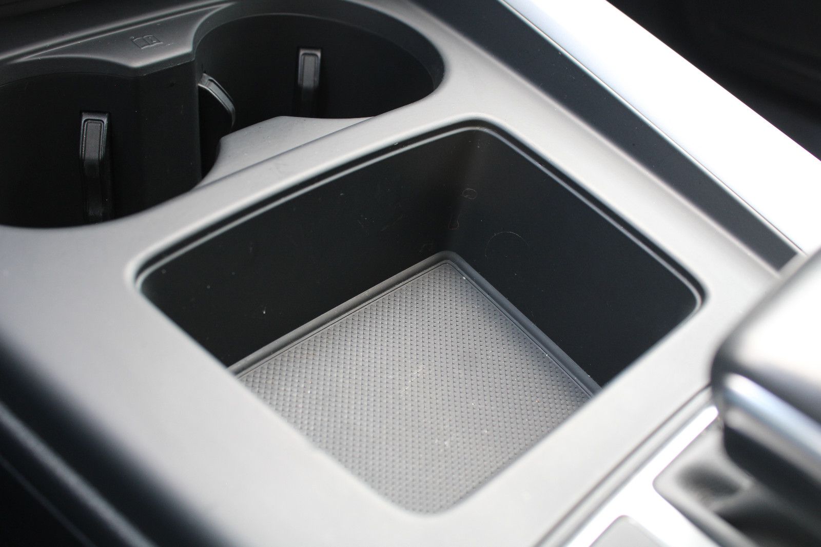 Audi A4 Avant 35 TDI S-Tronic - Samsaru's Car Outlet