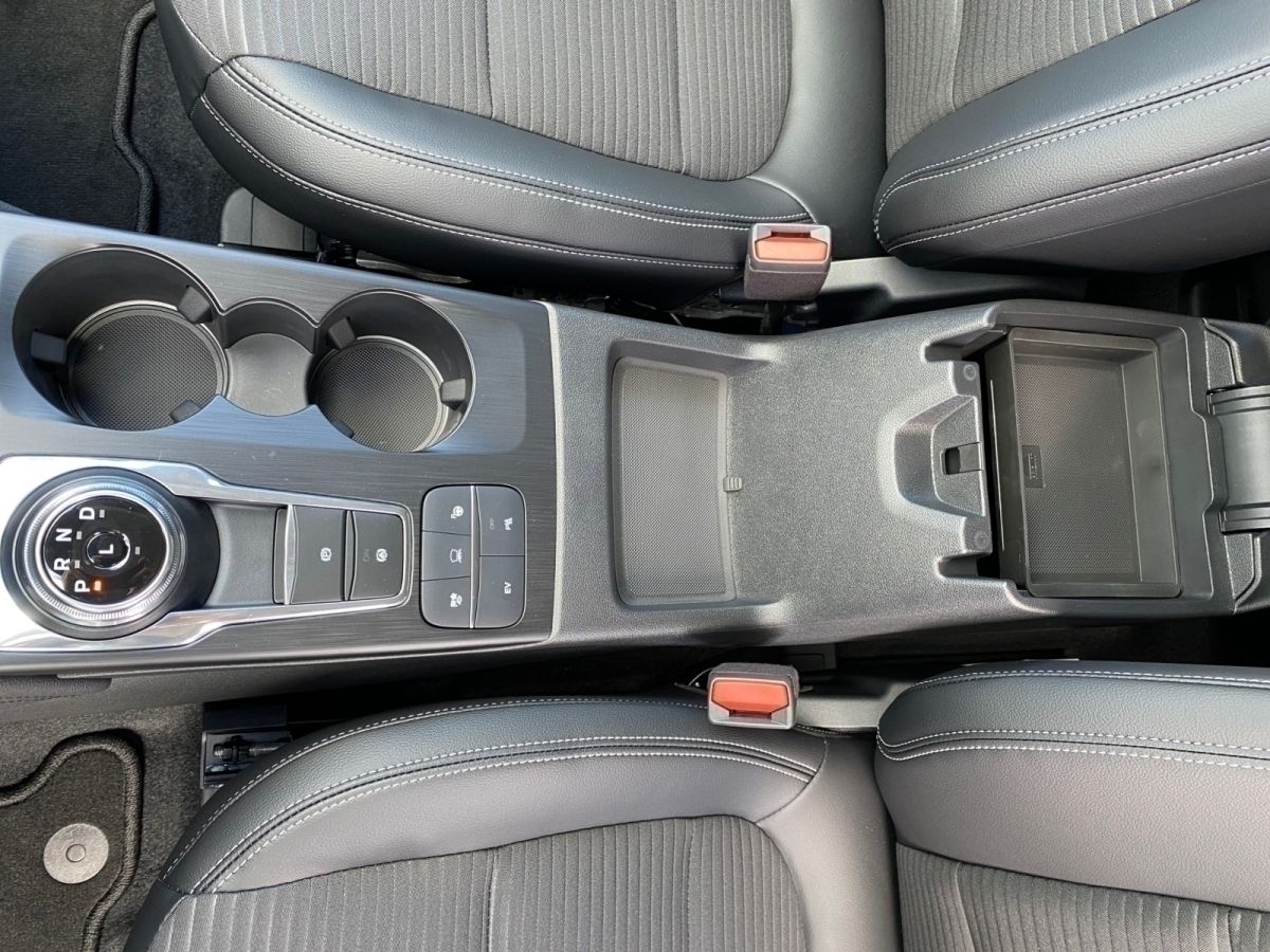 Ford Kuga Titanium X 2.5 PHEV - Samsaru's Car Outlet