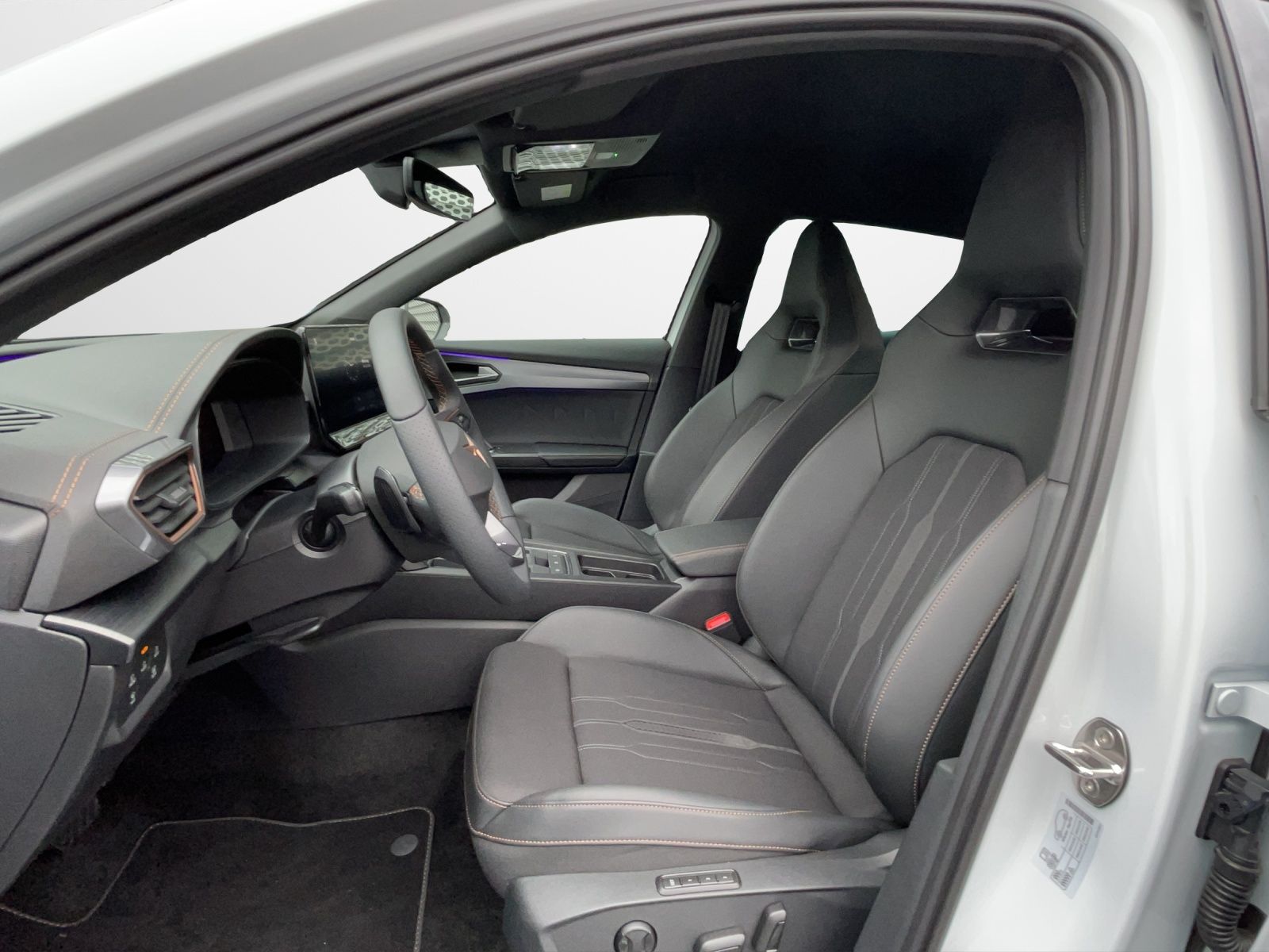Cupra Formentor 1.4 TSI e-Hybrid  AHK Navi LED Kamera