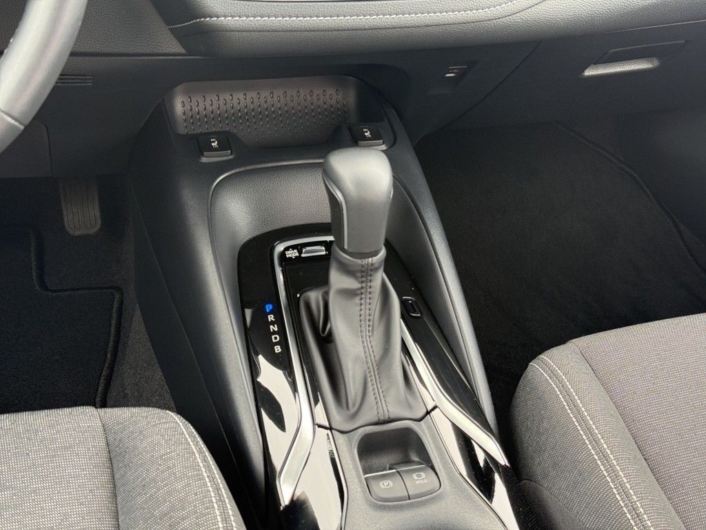 Toyota Corolla Kombi 140PS Hybrid Edition *LED-Licht*