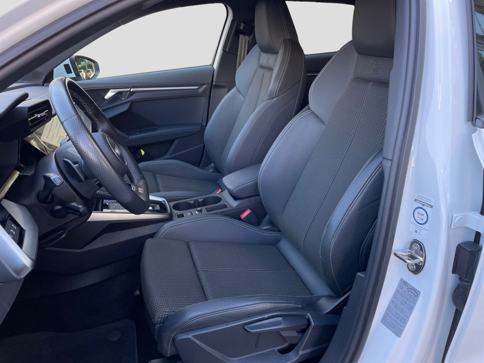 Audi A3 Sportback 40TFSIe S-trc S-line - Samsaru's Car Outlet