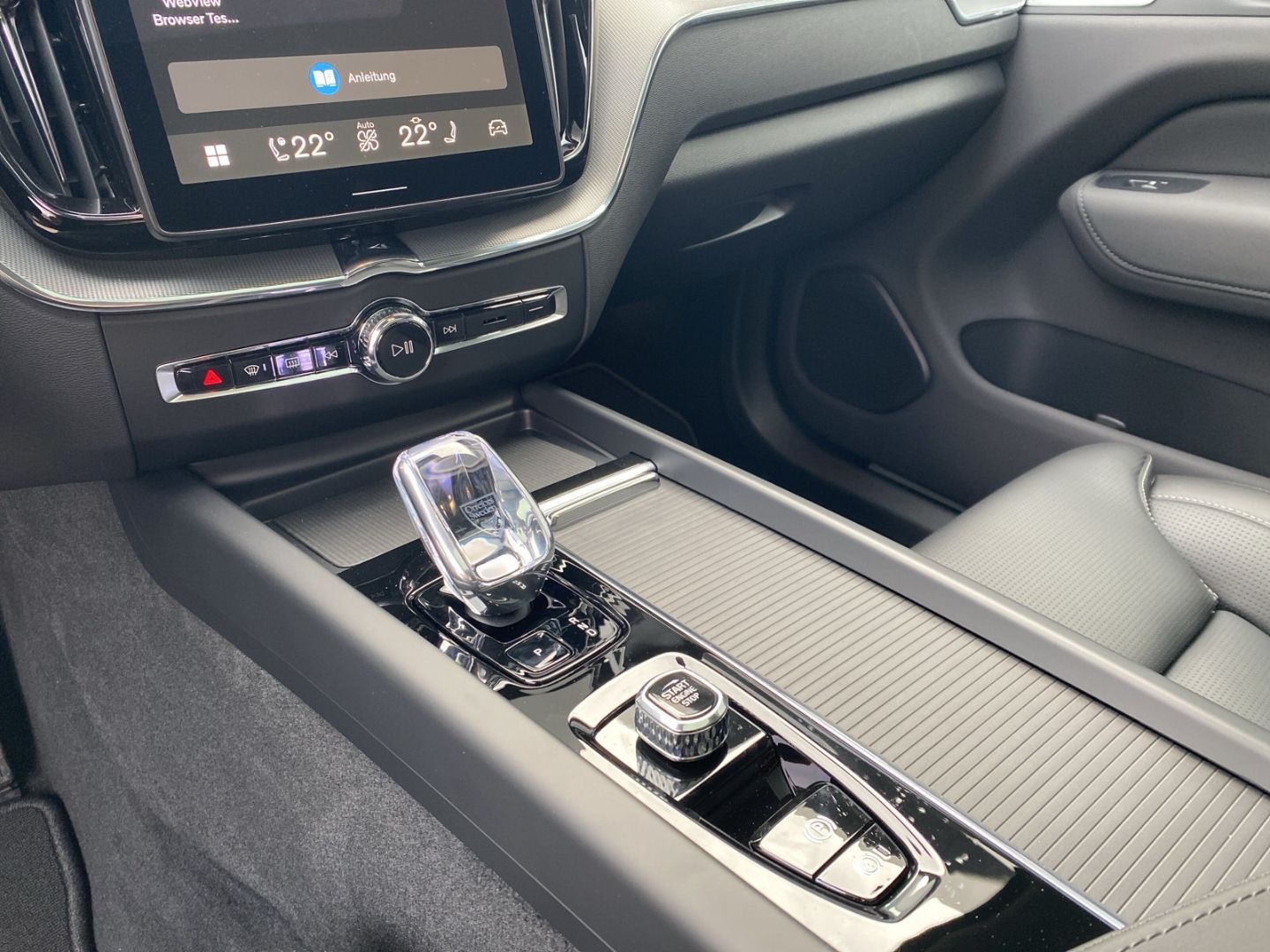 Volvo XC60 Ultra Black Edition T6 AWD HUD 22'' AHZV Pa