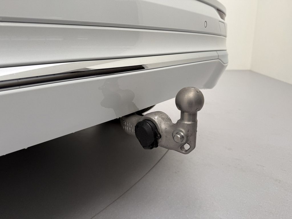 Volvo XC60 T6 Plus Bright Recharge Plug-In Hybrid AWD