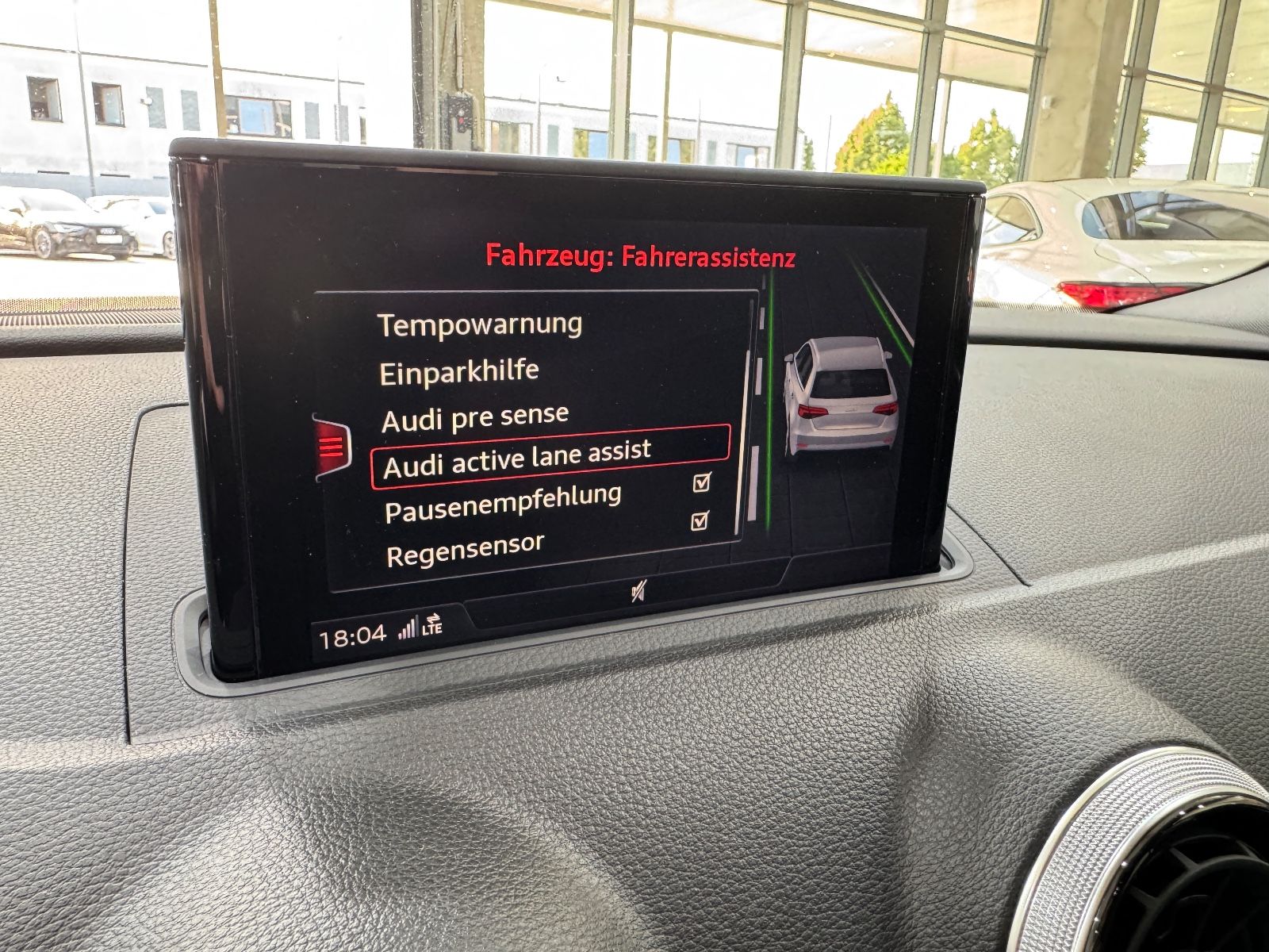 Audi A3 Sportback 40 e-tron sport - Samsaru's Car Outlet