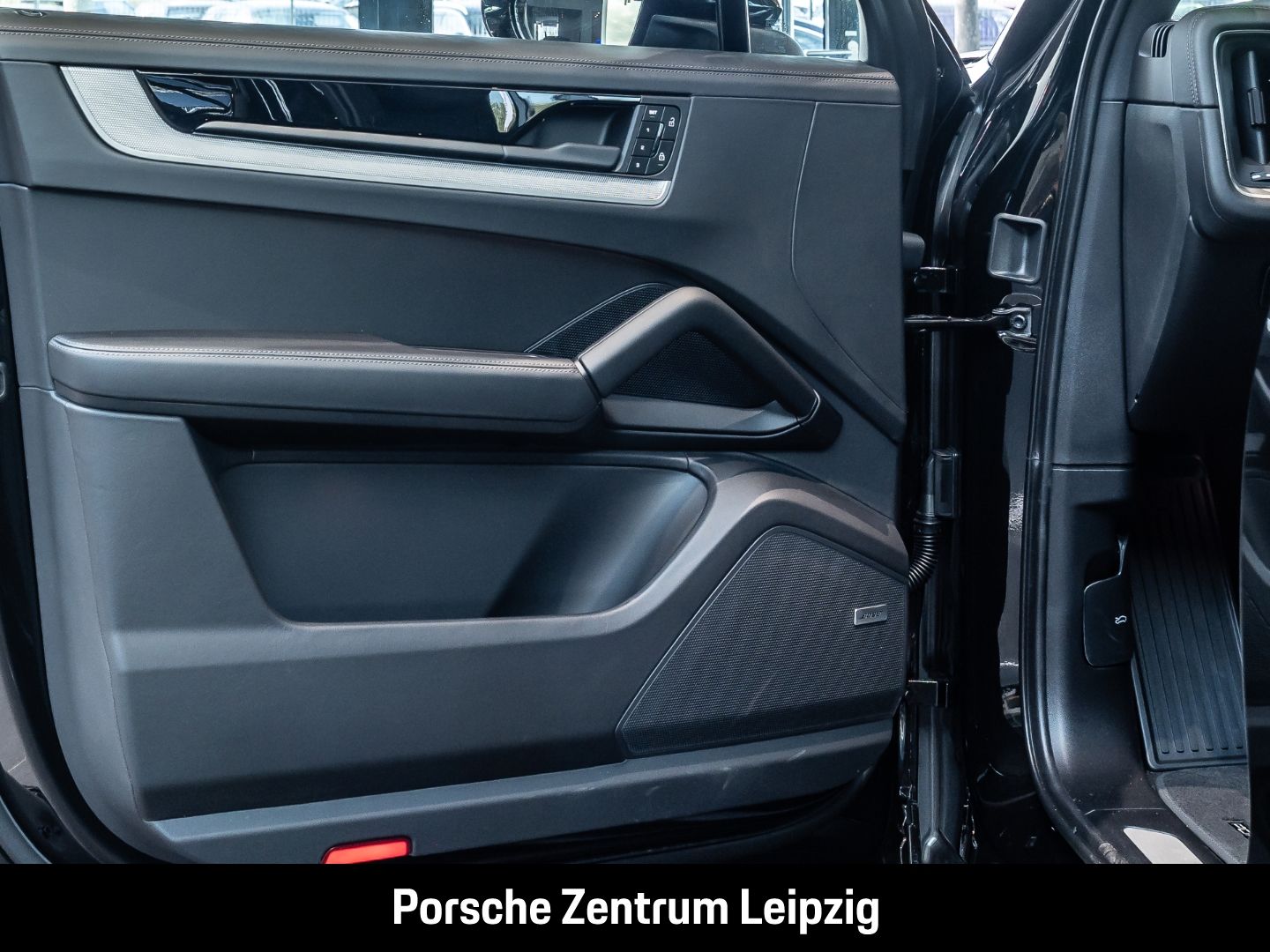 Porsche Cayenne HD-Matrix SportDesign Massage AHK HeadUp
