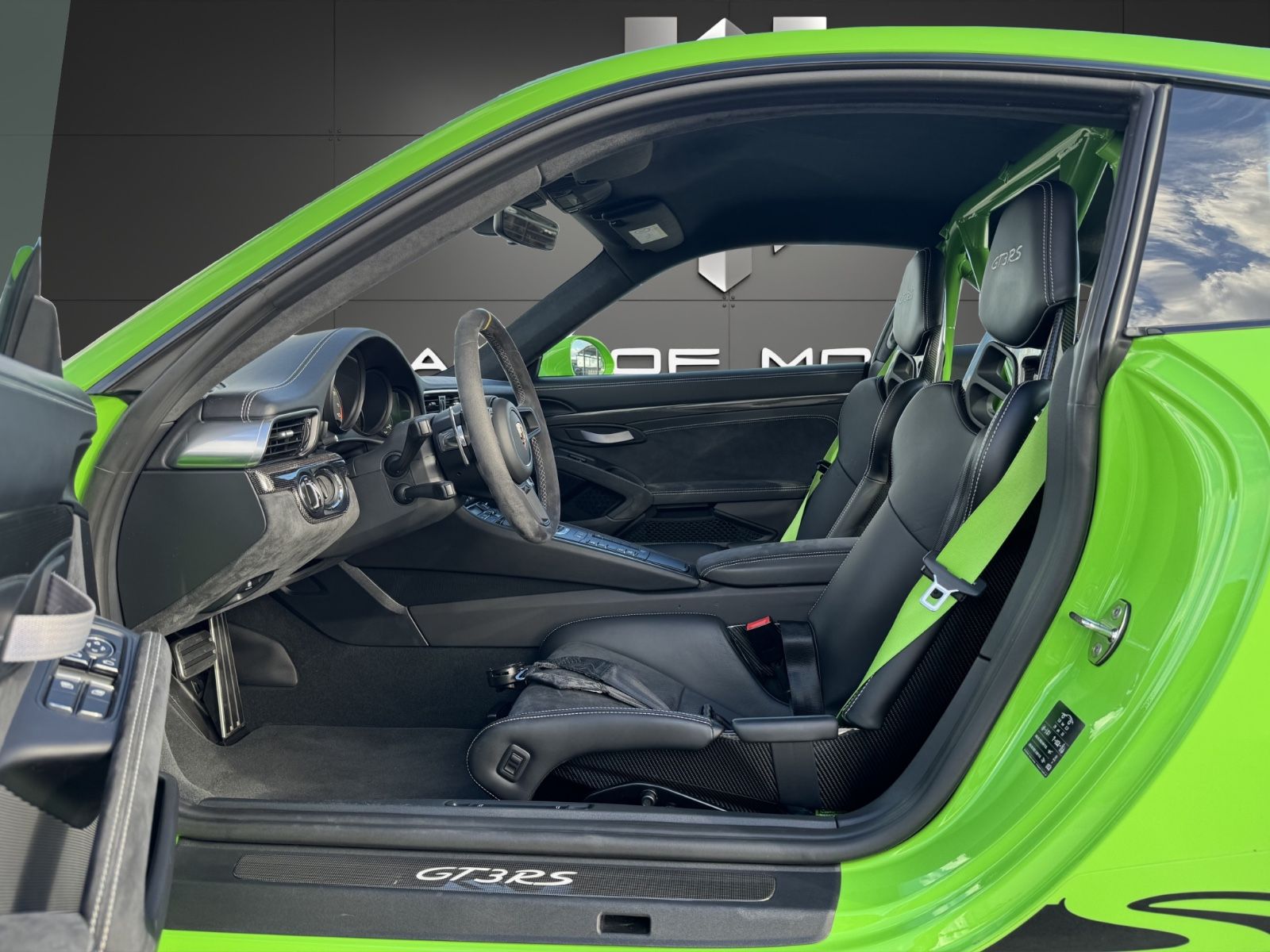 Porsche 991.2 GT3 RS - Samsaru's Car Outlet