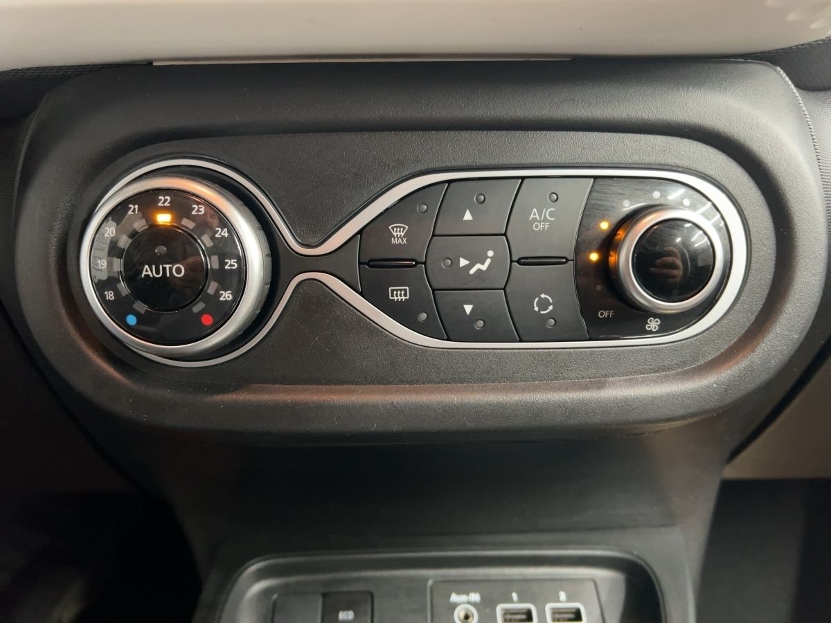 Renault Twingo ZEN ELECTRIC - Samsaru's Car Outlet