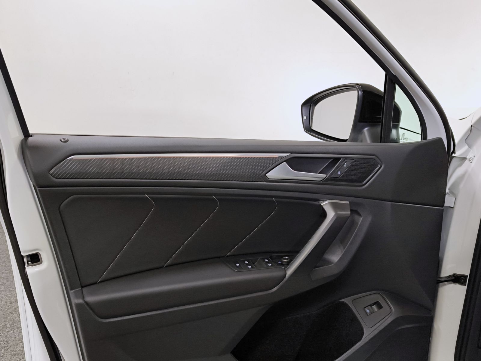 Volkswagen Tiguan Allspace 2.0 TDI DSG 4M R-Line Black Styl