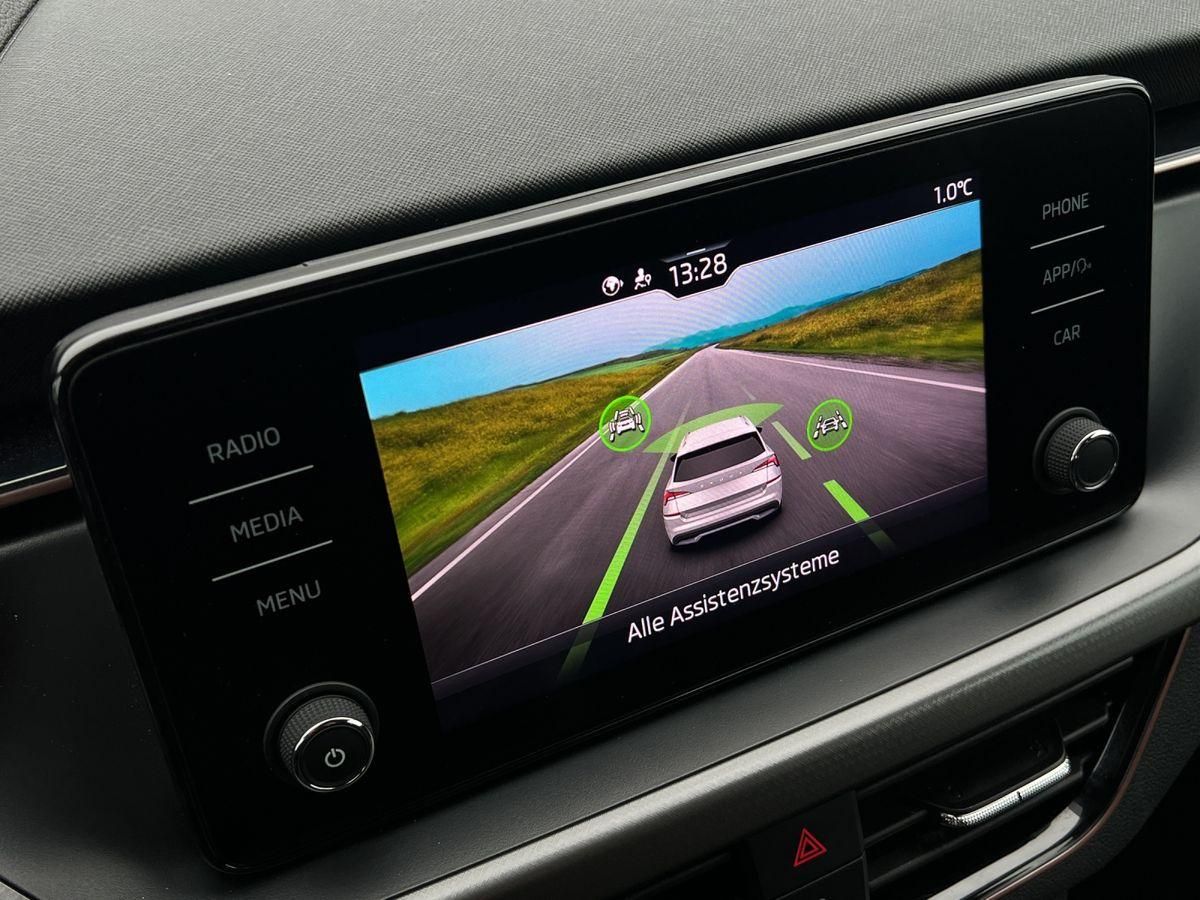 Skoda Kamiq 1.0 TSI STYLE - Samsaru's Car Outlet