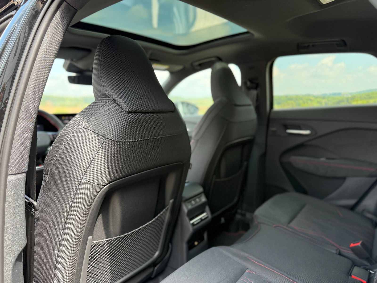 Audi Q3 Sportback S-LINE quattro+AHK+PANO+SONOS