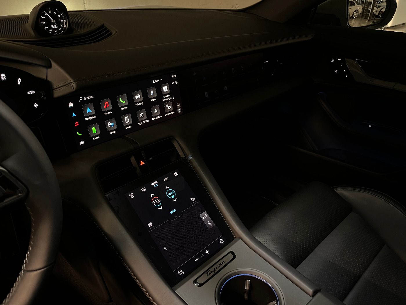 Porsche Taycan 4 Cross Turismo | InnoDrive |